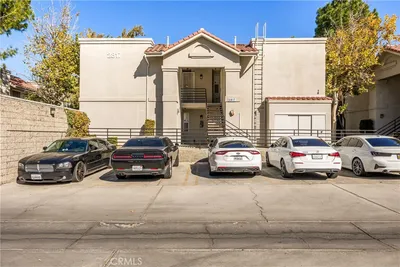 2817 W Avenue K12 250