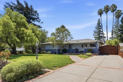 16359 Shady View Lane