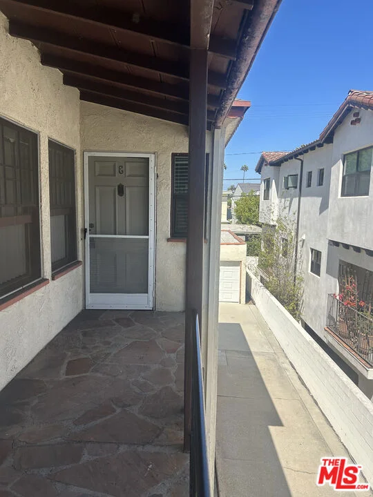 4054 Madison Avenue E photo 2