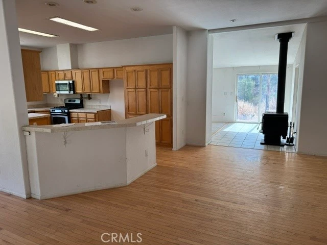 Interior 3