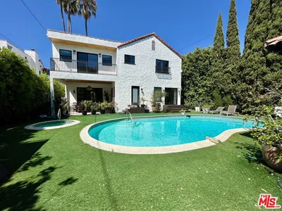 6112 Maryland Drive