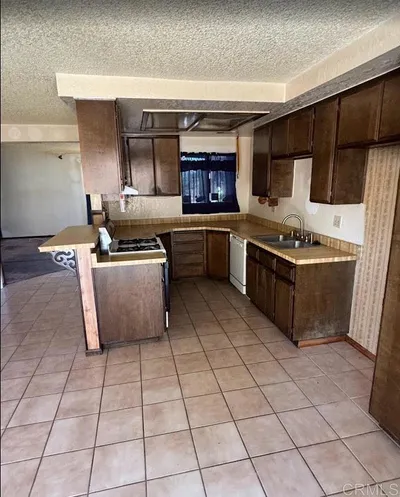 10132 Conejo Lane photo 2