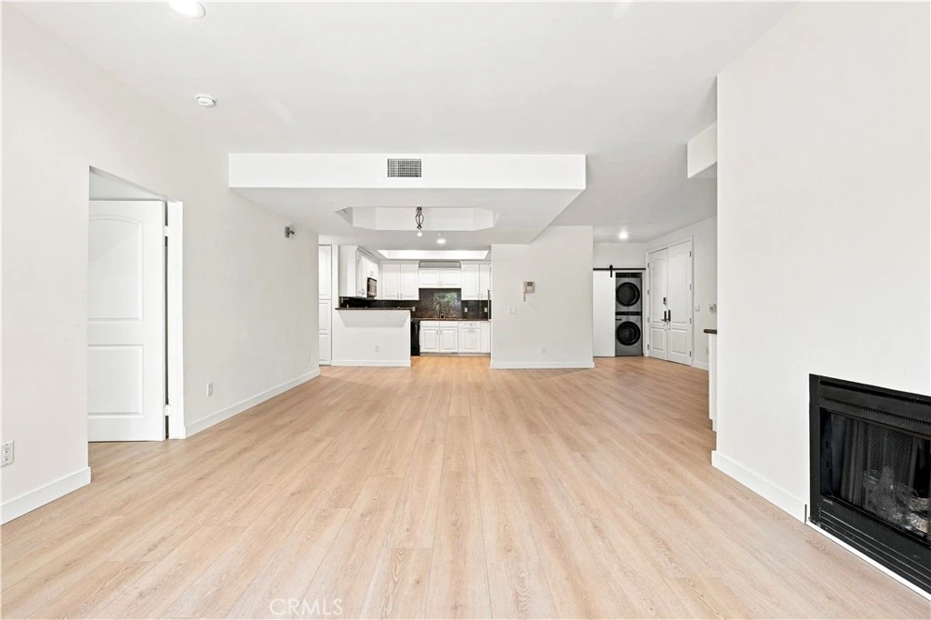 Interior 2
