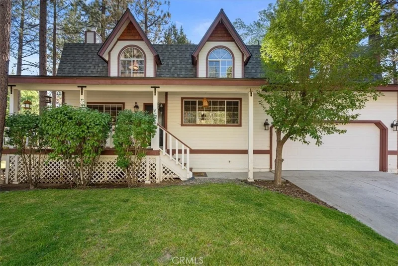 Photo 2 of 416 Pineview