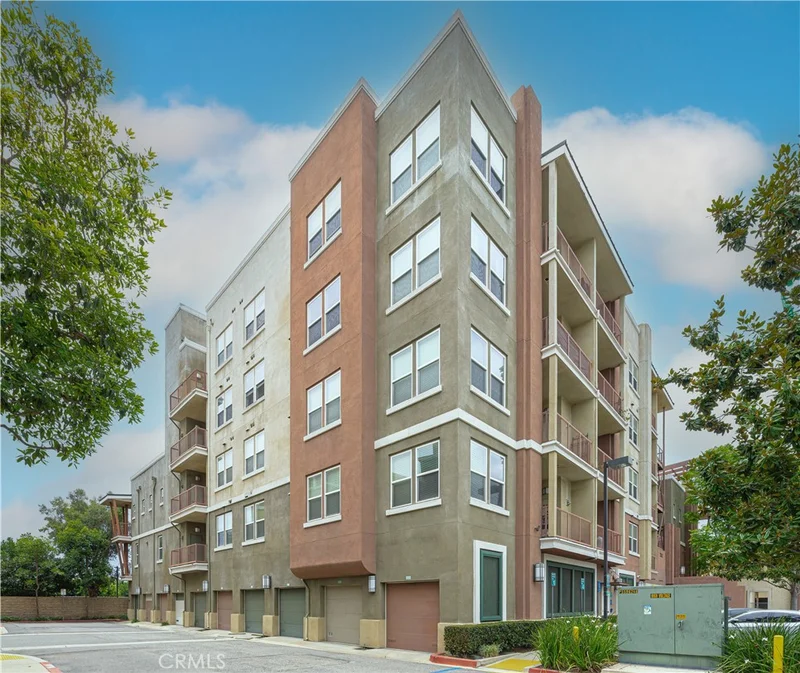 12842 Palm 101 photo 2