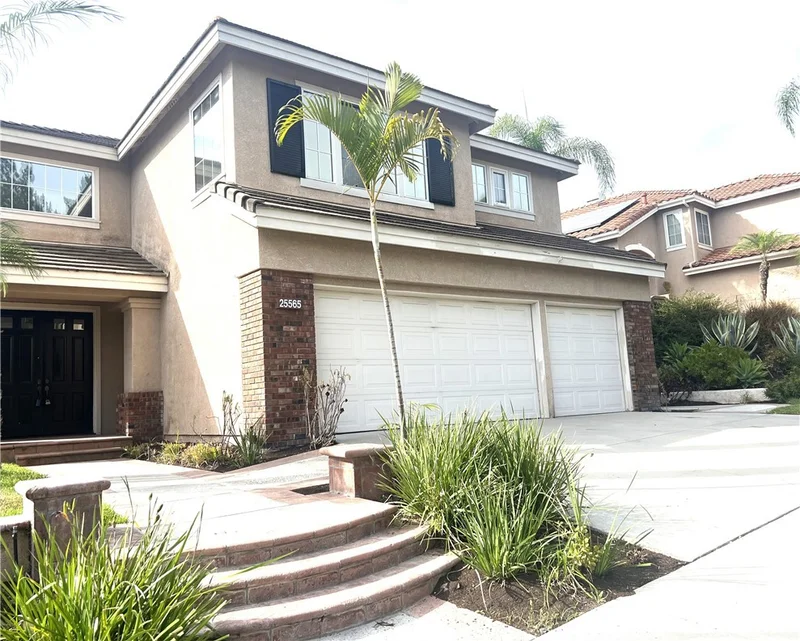 25565 Pacific Hills photo 2