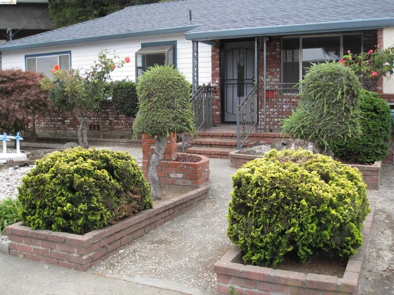 Photo 2 of 15799 Dermody Ave