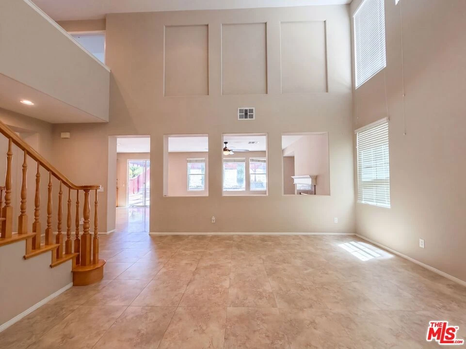 Interior 2