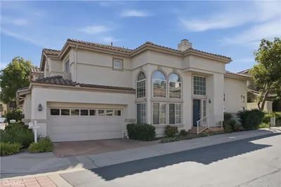 5505 Beverly Lane