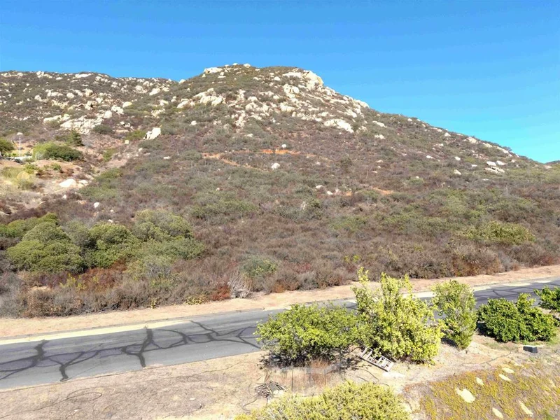Photo 2 of 84 Presilla Dr 84