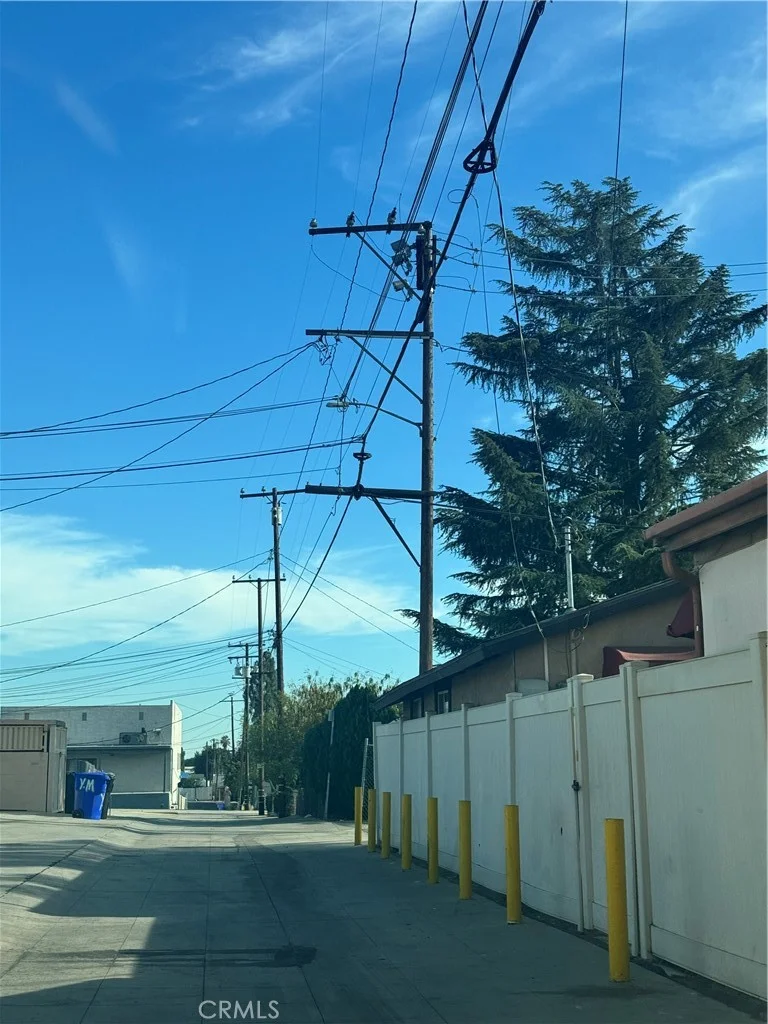 35069 Yucaipa Blvd photo 2