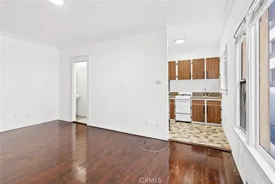 330 Cedar Avenue 205