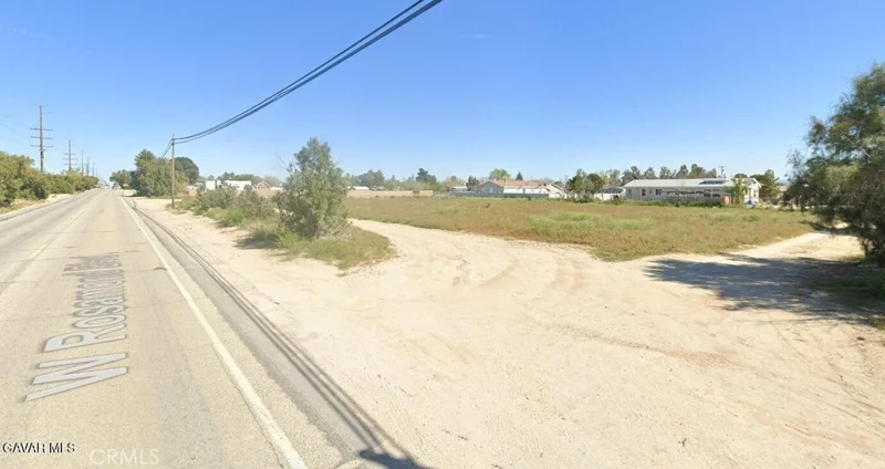 Photo 2 of 5696 Rosamond Boulevard W