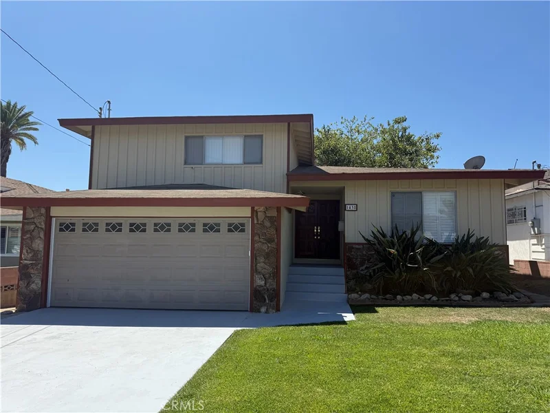 1438 W 124th