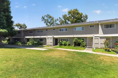 92 Hemlock Lane