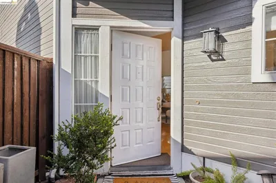 65 Seagull Dr photo 2