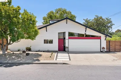 4100 Phoenix St photo 2