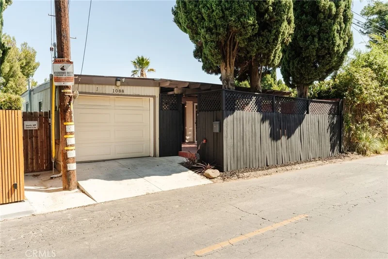 Photo 2 of 1088 Montecito Drive