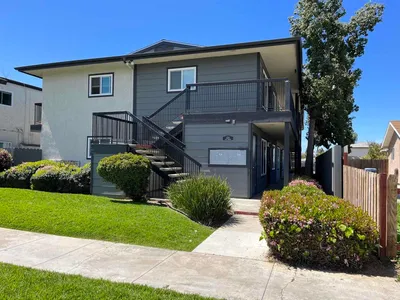120 5th Ave D