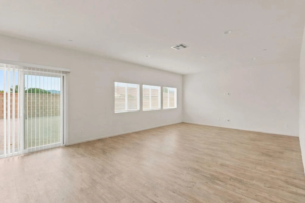 Interior 2