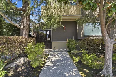 16 Lorton Avenue 3 photo 2