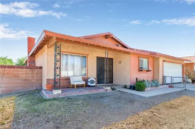 43354 Fanchon Avenue photo 2