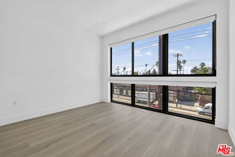 1808 Lincoln Boulevard 312