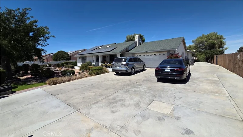 Photo 2 of 14262 La Mesa Rd
