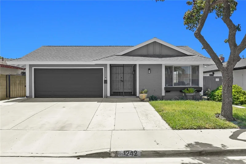 1242 Sultan Circle