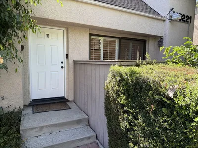 15221 Magnolia