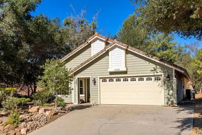 16220 Wikiup Road photo 2