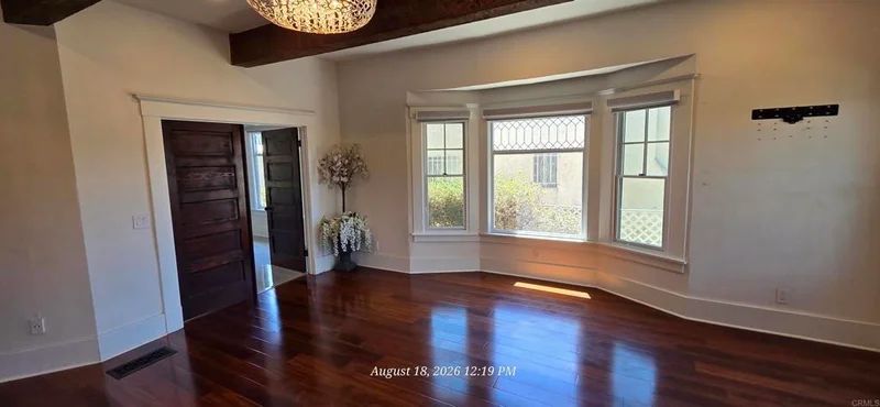 4469 Cleveland Avenue A photo 2