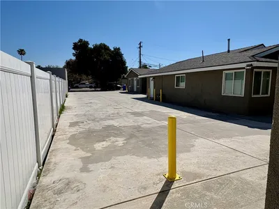 296 N Allen 2 photo 2