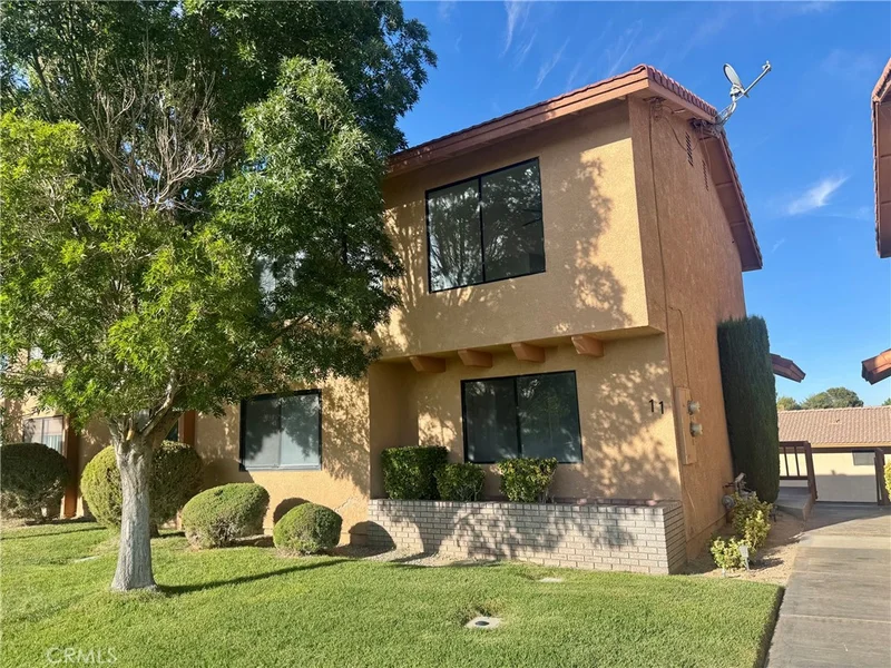 27535 Lakeview 11