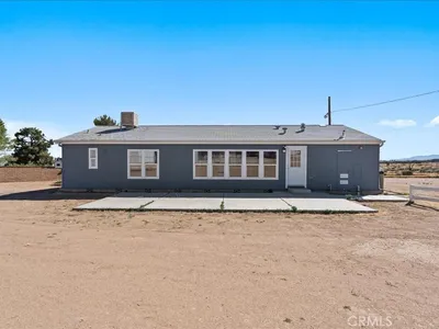 5670 Hollister Road