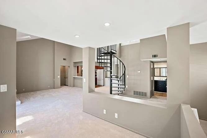 Interior 2