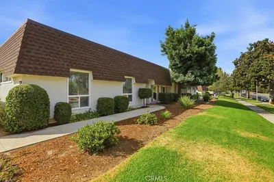 828 E Highland Avenue