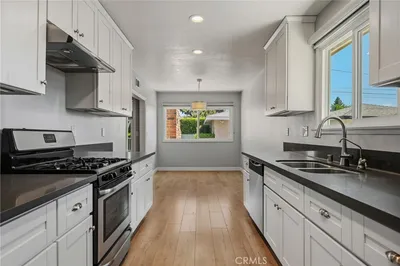16250 Bermuda Street photo 2