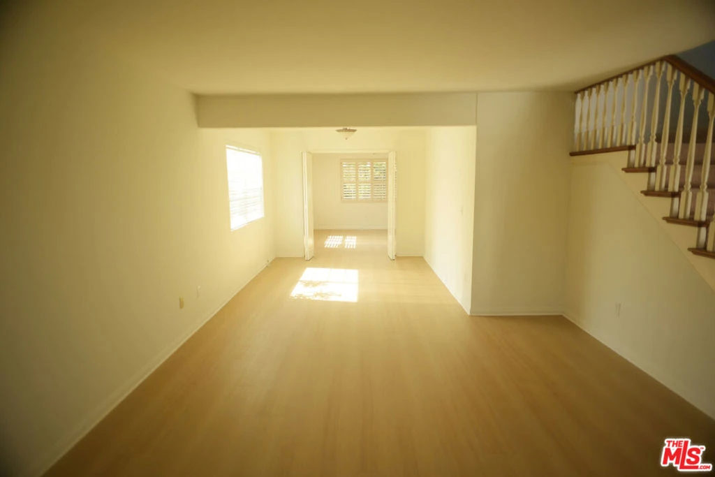 Interior 2