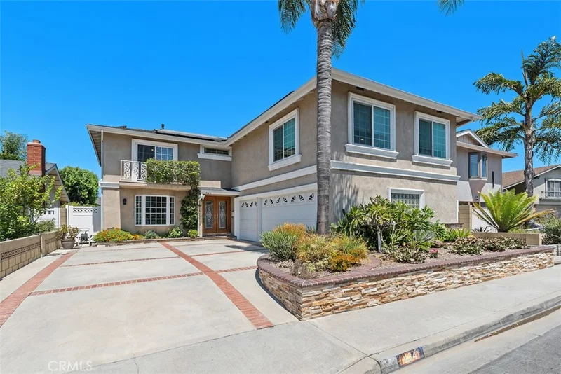 4341 Dogwood Avenue