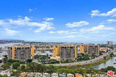 4337 Marina City 435