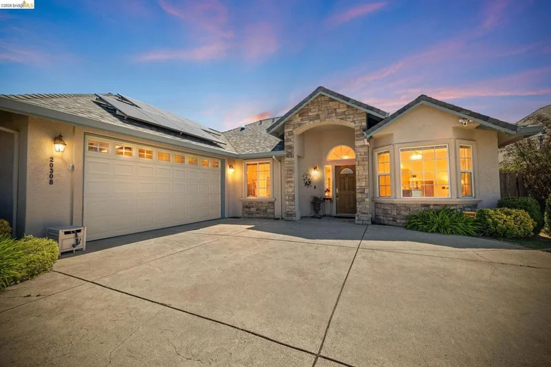 20308 Starr King Dr.