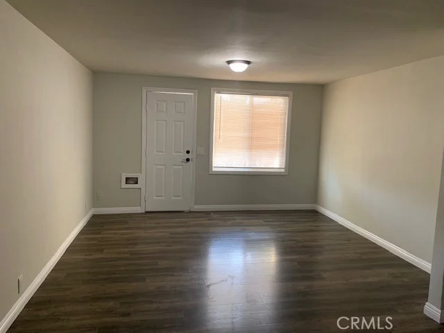 1634 W Parade Street A photo 2