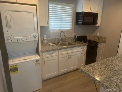 3615 Genevieve Street B photo 2