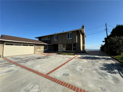 13678 Sycamore Drive photo 2