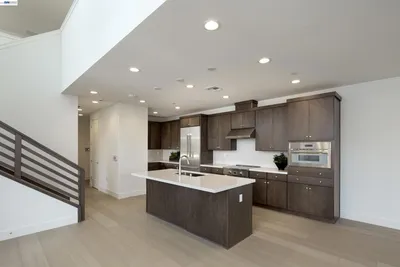 173 Gali Way 2404 photo 2