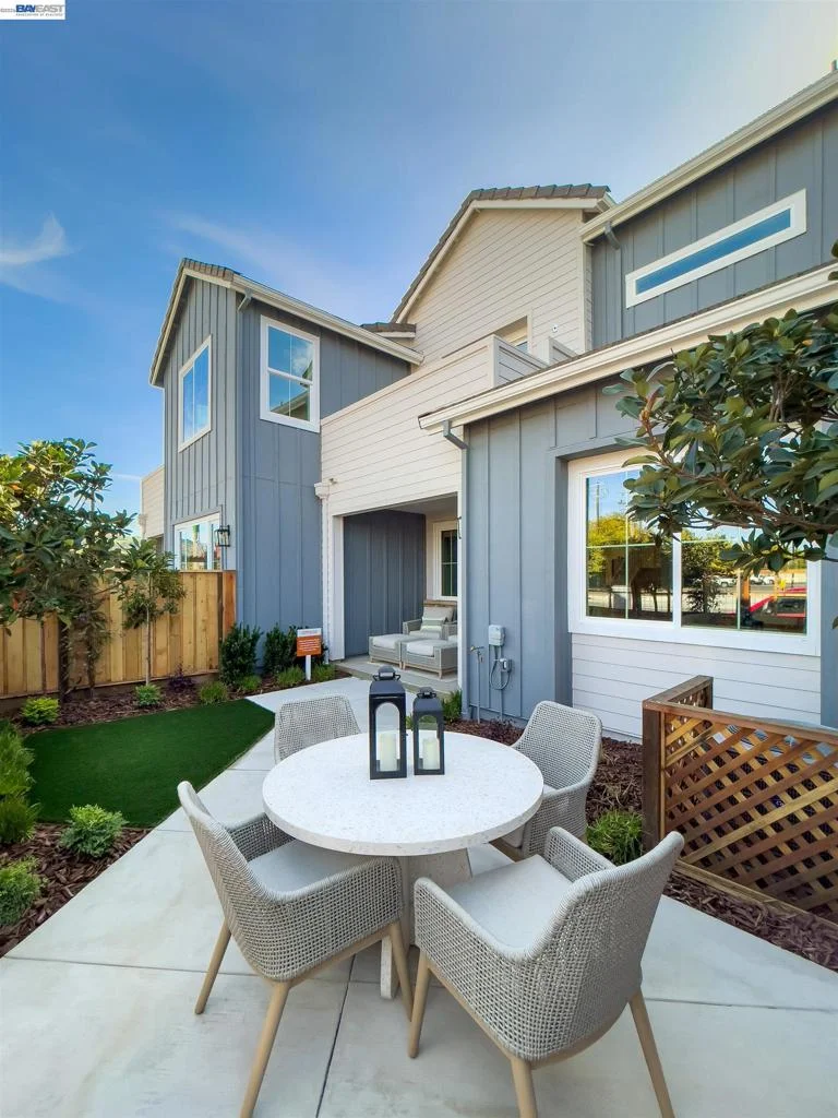 Photo 2 of 187 Gali Way 2502