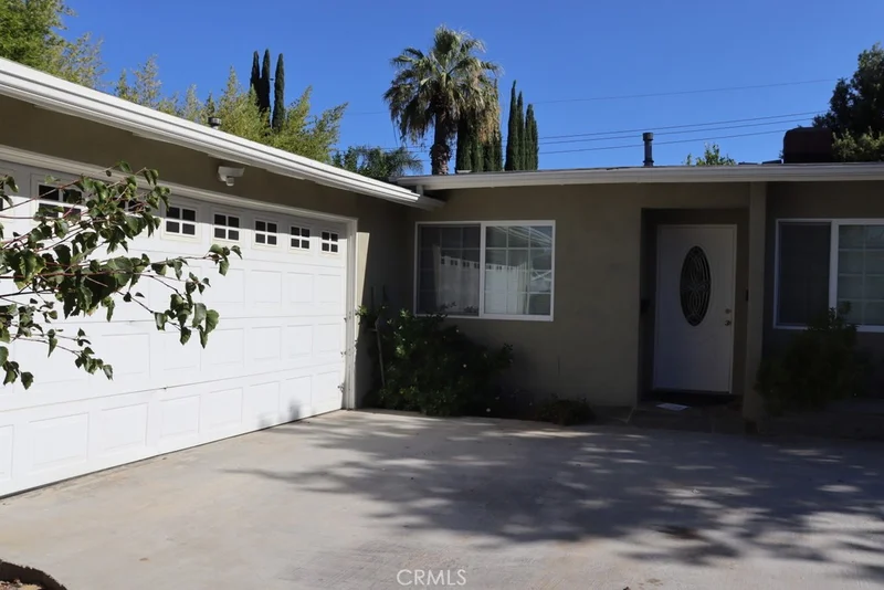 22942 Leadwell photo 2