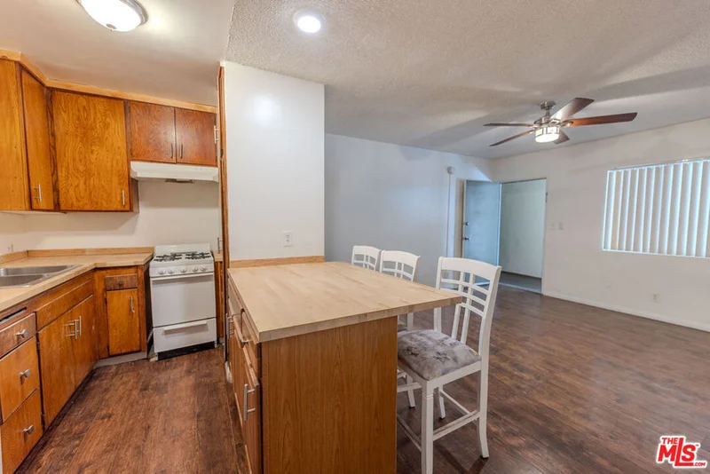 275 Lucas Avenue 4
