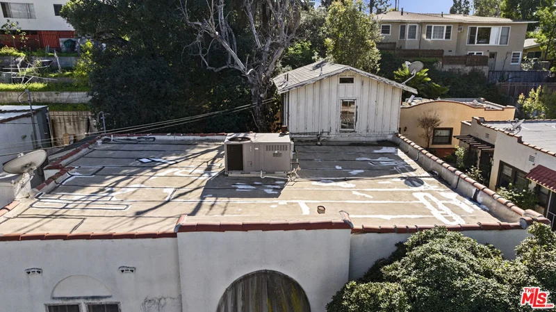 Photo 2 of 1720 Orchard Avenue